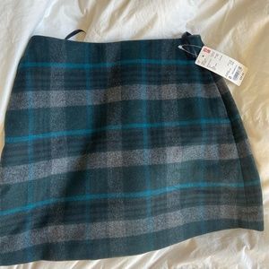 NWT Uniqlo Wool Mini-Skirt, size 0